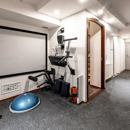 2ndhomes Luxury 220m2 With & Private Gym * Helsinki